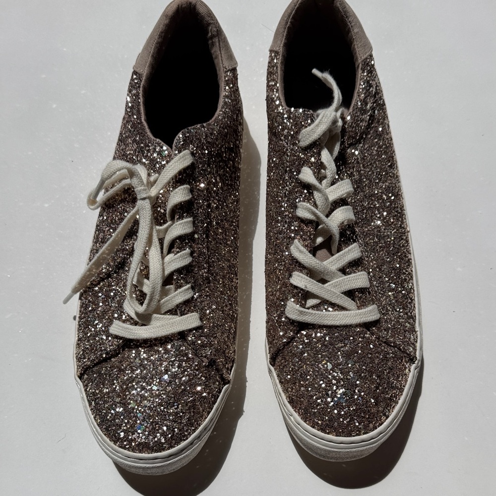 Old Navy Sparkling Glitter Sneakers